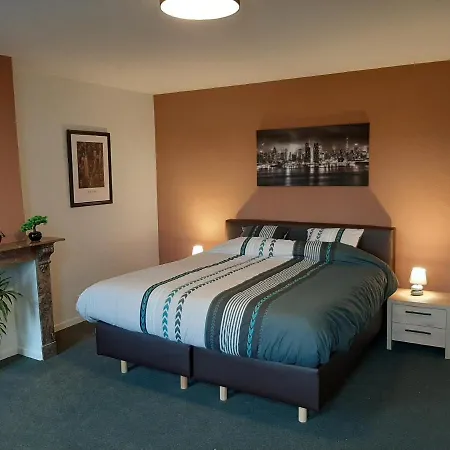 Le Tri Beneu Bed & Breakfast Sivry-Rance