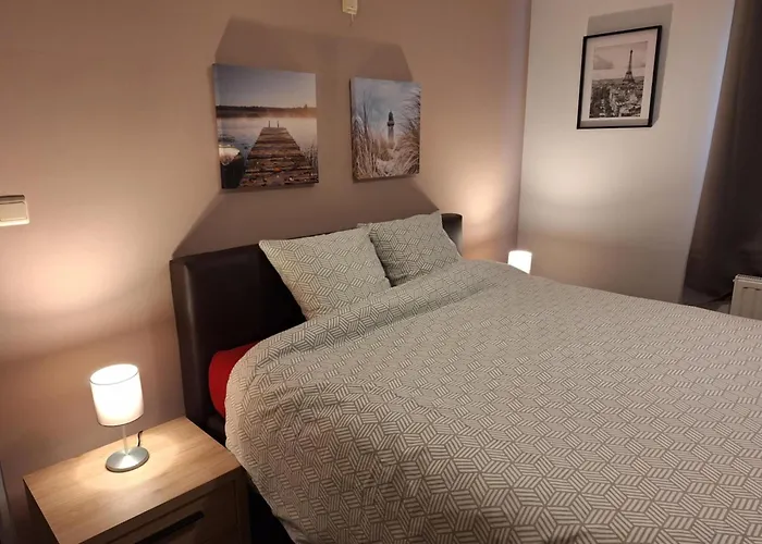 Le Tri Beneu Bed & Breakfast 3*